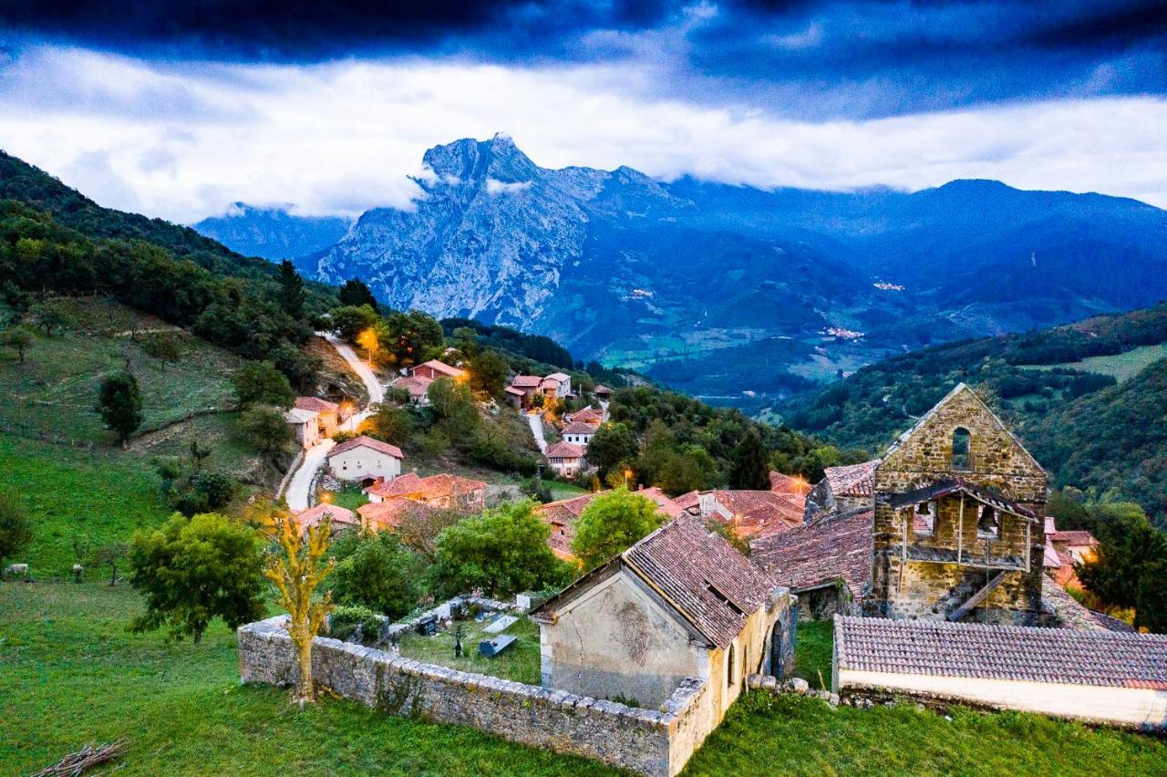 Apartamentos Los Picos De Europa Colio Exterior foto