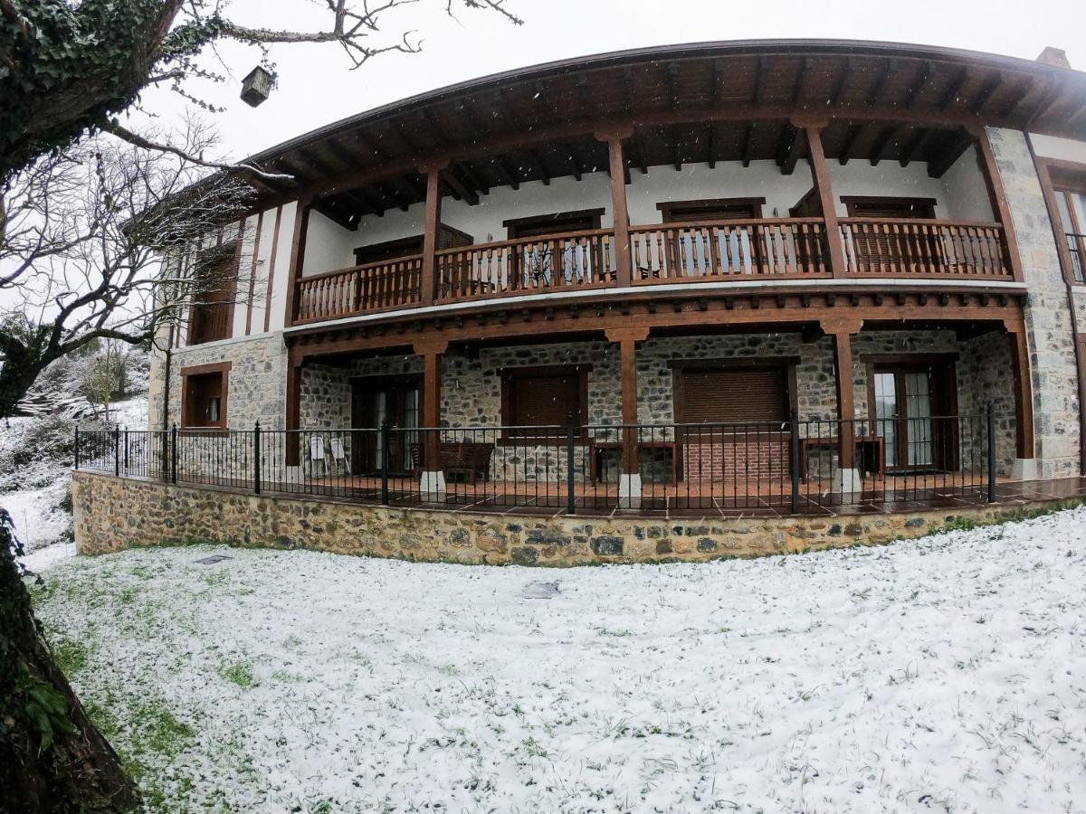 Apartamentos Los Picos De Europa Colio Exterior foto